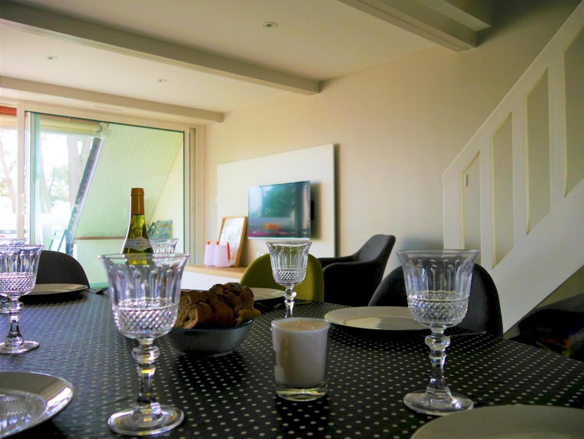 Appartement Duplex 5 Personnes Vue Sur Le Port De La Trinite Sur Mer Exterior foto